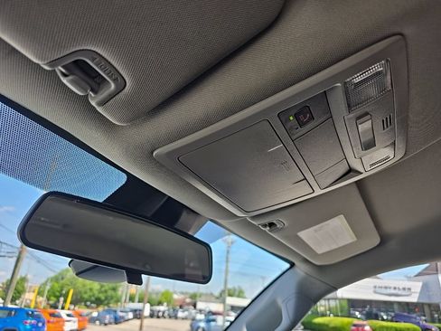 Used 2022 Toyota Tacoma SR RWD image 16