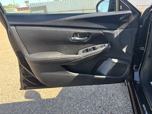 Used 2024 Nissan Sentra SV w/ All-Weather Package image 9