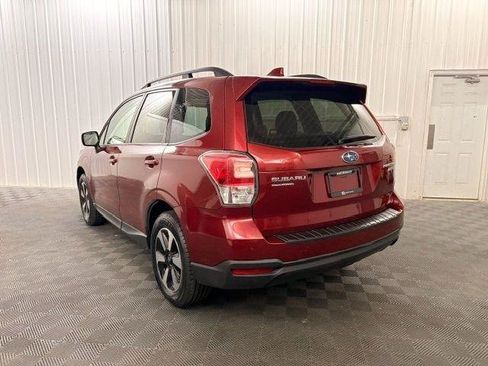 Used 2017 Subaru Forester 2.5i Premium w/ Popular Package #2A AWD/4WD image 3