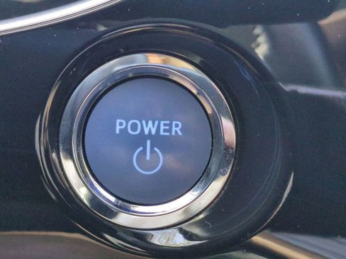 Used 2022 Toyota Prius Prime XLE image 27