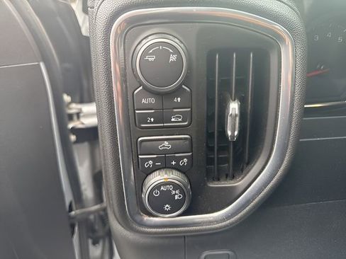 Used 2019 Chevrolet Silverado 1500 LT w/ All-Star Edition image 10