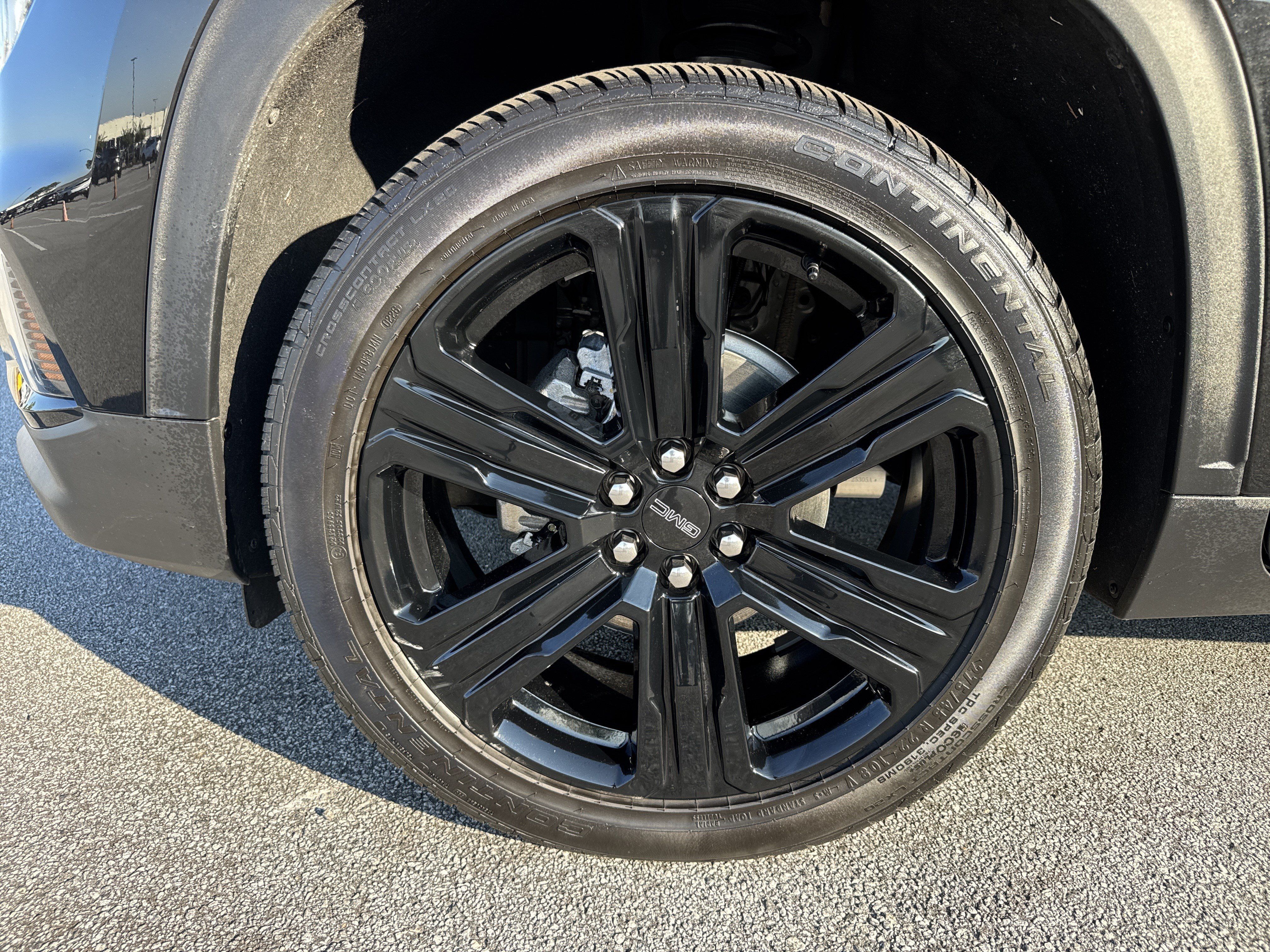 Used 2026 GMC Acadia Elevation w/ Black Edition FWD image 13