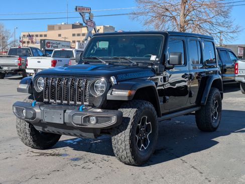 Used 2021 Jeep Wrangler Unlimited Rubicon w/ Cold Weather Group image 10
