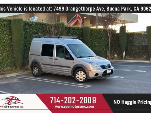 Used 2010 Ford Transit Connect XLT image 2