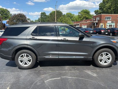 Used 2020 Ford Explorer XLT w/ Class III Trailer Tow Package AWD/4WD image 4