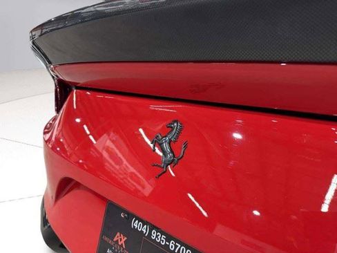 Used 2019 Ferrari 812 Superfast RWD image 20