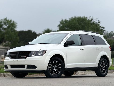 Used 2018 Dodge Journey SE w/ Popular Equipment Group FWD image 7