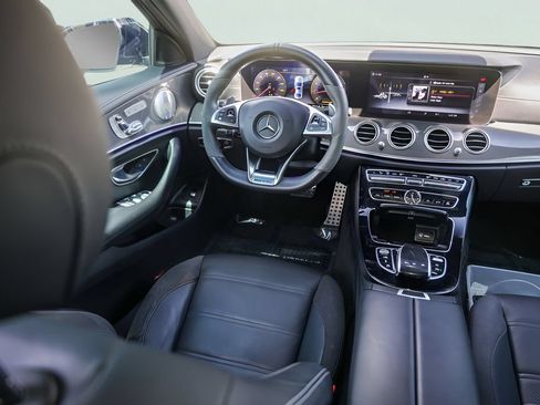 Used 2018 Mercedes-Benz E 43 AMG 4MATIC Sedan image 27