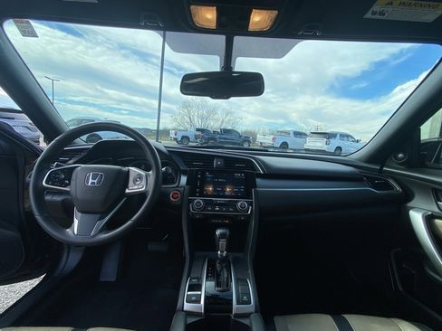 Used 2017 Honda Civic EX-L image 13