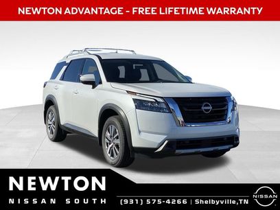 New 2025 Nissan Pathfinder SL