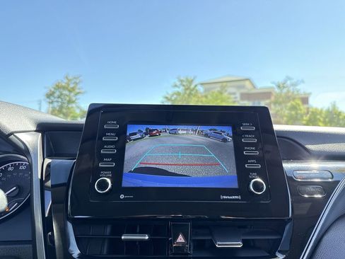 Used 2023 Toyota Camry SE image 15