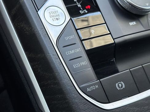 Used 2024 BMW 430i Convertible w/ Convenience Package image 18