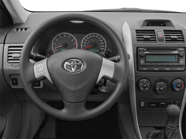 Used 2013 Toyota Corolla LE FWD image 6