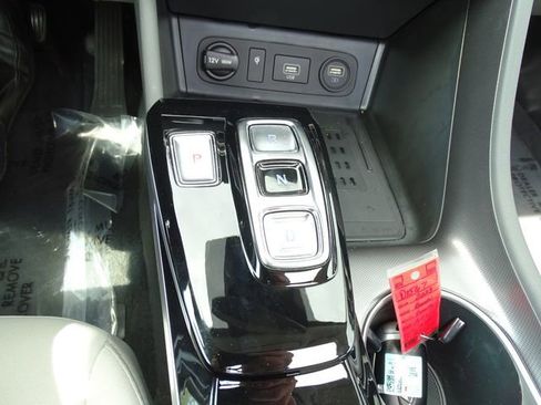 Used 2023 Hyundai Sonata SEL w/ Convenience Package image 12