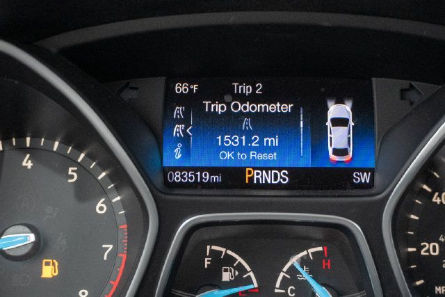 Used 2017 Ford Focus Titanium FWD image 33