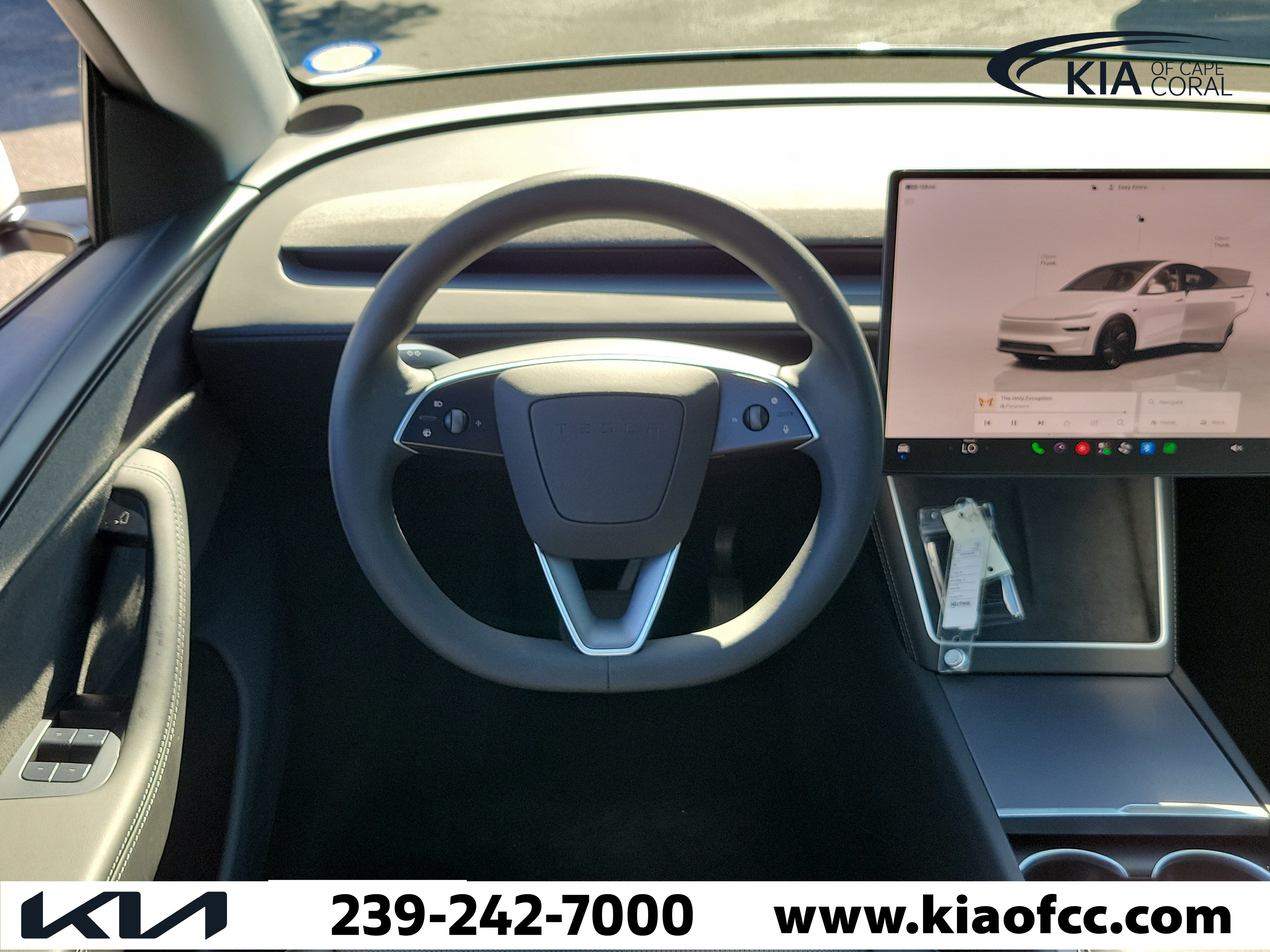 Used 2026 Tesla Model Y 2WD image 17