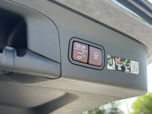 New 2026 Mercedes-Benz GLS 450 4MATIC image 22