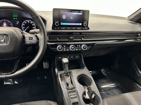 Certified 2025 Honda Civic Sport image 18