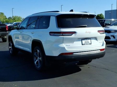 New 2026 Jeep Grand Cherokee L Limited w/ Luxury Tech Group II AWD/4WD image 4