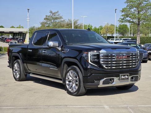 Used 2022 GMC Sierra 1500 Denali w/ Denali Reserve Package image 2