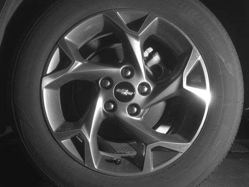 Used 2025 Chevrolet Trax LT w/ LT Convenience Package FWD image 14