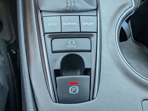 Used 2024 Toyota Camry XSE FWD image 21