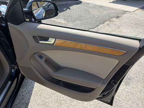 Used 2010 Audi A4 2.0T Premium Plus image 16