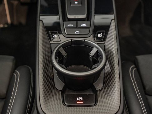 Certified 2024 Porsche 911 Carrera GTS w/ Premium Package image 31