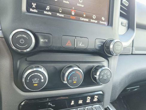 Used 2021 RAM 1500 Big Horn AWD/4WD image 29