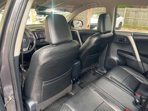 Used 2017 Toyota RAV4 LE w/ All Weather Liner Package AWD/4WD image 9