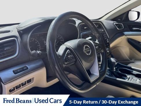 Used 2017 Nissan Maxima 3.5 SL FWD image 12