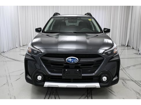 Used 2024 Subaru Outback Limited AWD/4WD image 3