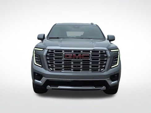 New 2026 GMC Yukon Denali w/ Sun & Power Step Package AWD/4WD image 9