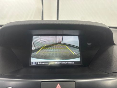 Used 2020 Acura MDX FWD image 33