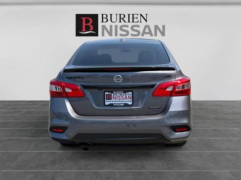 Used 2018 Nissan Sentra SR w/ SR Midnight Edition Package FWD image 4