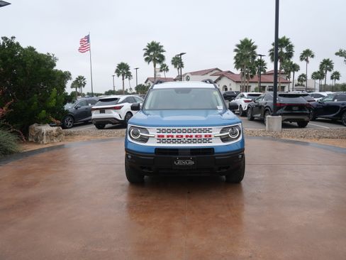 Used 2023 Ford Bronco Sport Heritage Limited image 6
