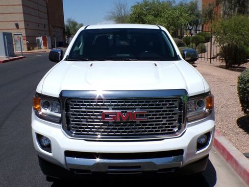 Used 2018 GMC Canyon Denali AWD/4WD image 2