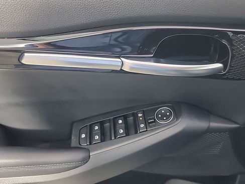 Used 2024 Kia Seltos S image 34