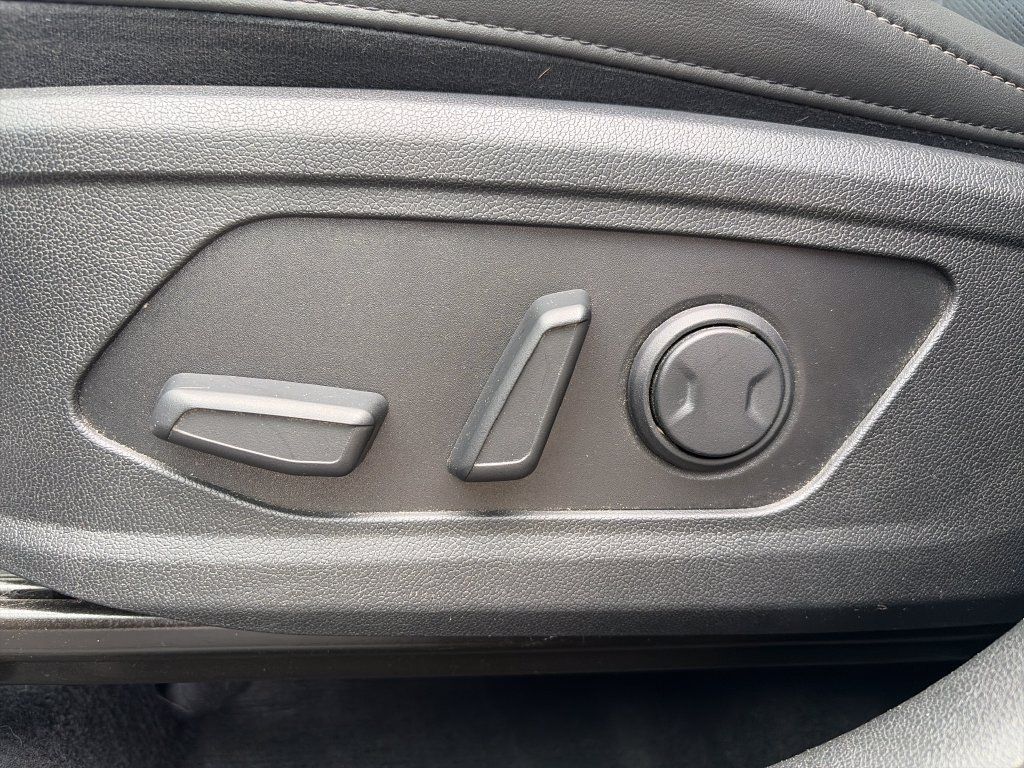 Used 2023 Kia Sorento SX AWD/4WD image 20