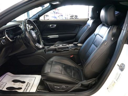 Used 2018 Ford Mustang Premium w/ Equipment Group 201A image 27
