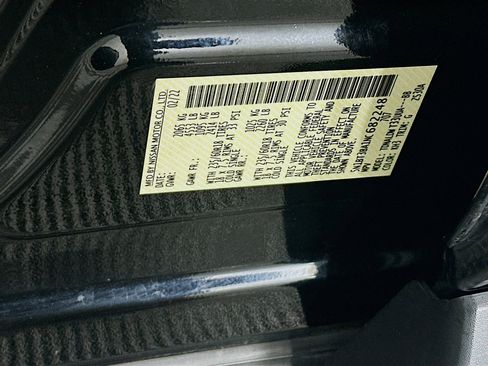 Used 2022 Nissan Rogue SV FWD image 12
