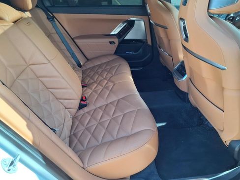 Used 2023 BMW 740i RWD image 26