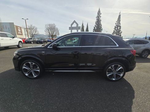 Used 2021 Audi Q3 2.0T Premium Plus w/ Premium Plus Package AWD/4WD image 6