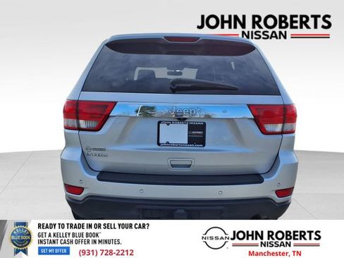 Used 2012 Jeep Grand Cherokee Laredo image 16