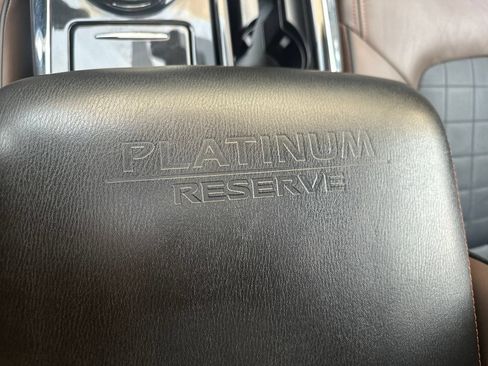 Used 2020 Nissan Armada Platinum w/ Platinum Reserve Package AWD/4WD image 92