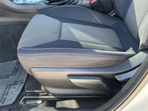 Used 2018 Subaru Crosstrek 2.0i Premium w/ Moonroof Package image 26