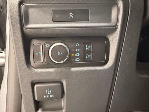 Used 2025 Ford F150 XLT w/ Equipment Group 301A Standard AWD/4WD image 26