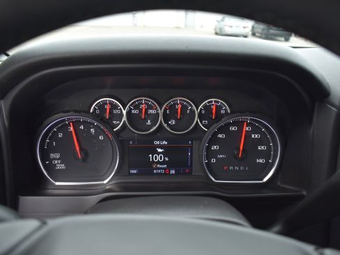 Used 2021 Chevrolet Silverado 1500 RST image 17