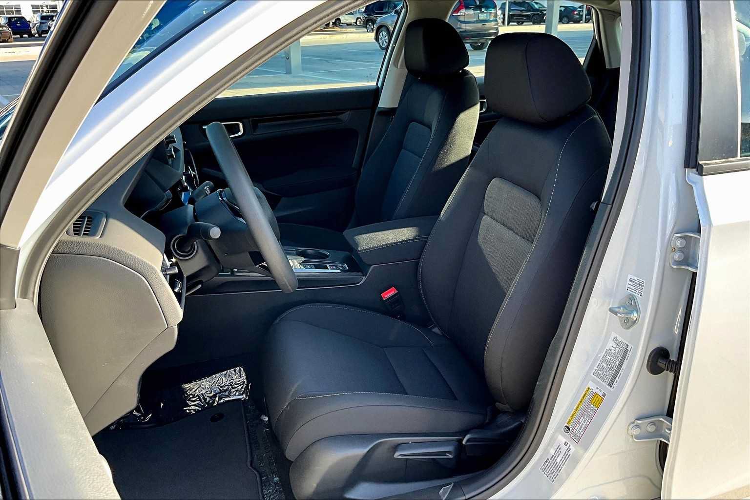 Used 2026 Honda Civic LX image 9
