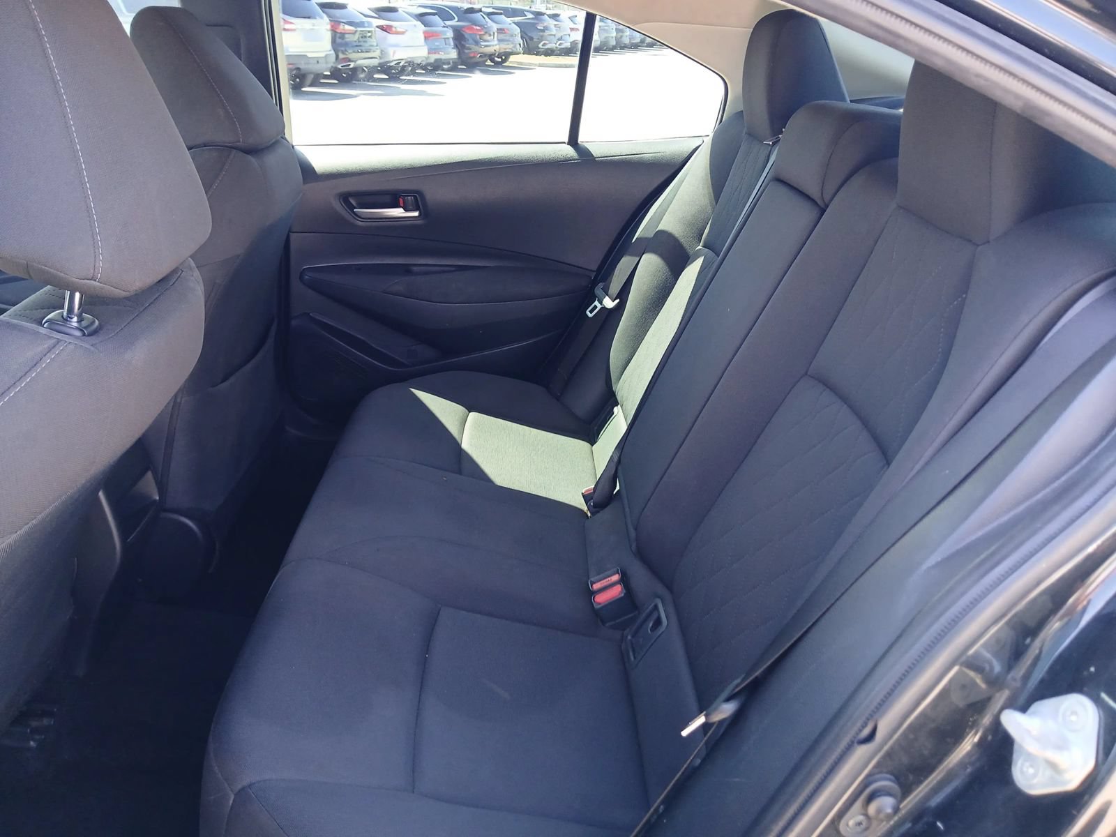 Used 2020 Toyota Corolla LE FWD image 10